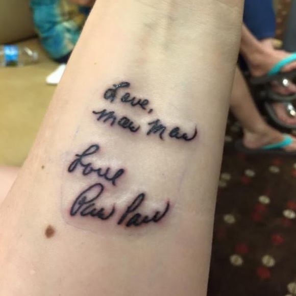 Meet your Posher, Lauren - Picture 1 of 1